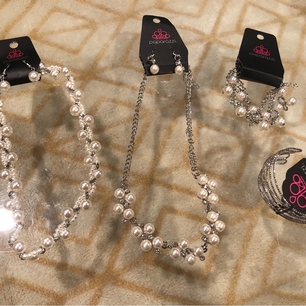 Paparazzi Love Story Pearl & Rhinestone Necklace Bracelet Set White Silver